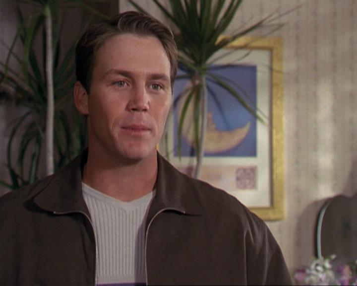 Charmed-Online-dot-311BlindedByTheWhitelighter1186.jpg Charmed-Online-dot-311BlindedByTheWhitelighter1186.jpg