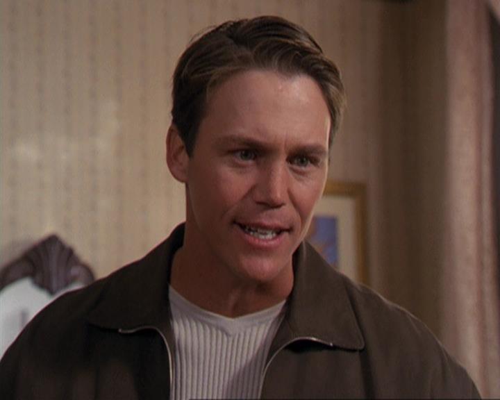 Charmed-Online-dot-311BlindedByTheWhitelighter1251.jpg Charmed-Online-dot-311BlindedByTheWhitelighter1251.jpg