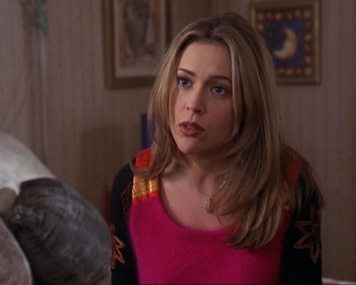 Charmed-Online-dot-311BlindedByTheWhitelighter1259.jpg Charmed-Online-dot-311BlindedByTheWhitelighter1259.jpg