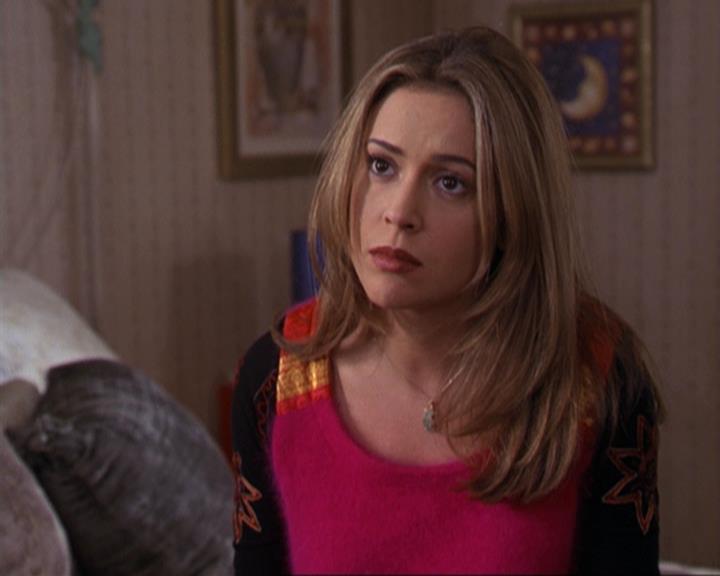 Charmed-Online-dot-311BlindedByTheWhitelighter1263.jpg Charmed-Online-dot-311BlindedByTheWhitelighter1263.jpg