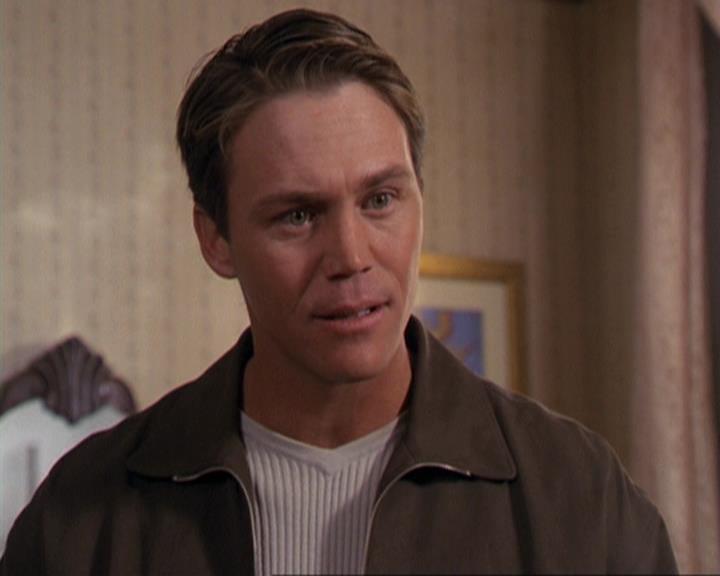 Charmed-Online-dot-311BlindedByTheWhitelighter1266.jpg Charmed-Online-dot-311BlindedByTheWhitelighter1266.jpg