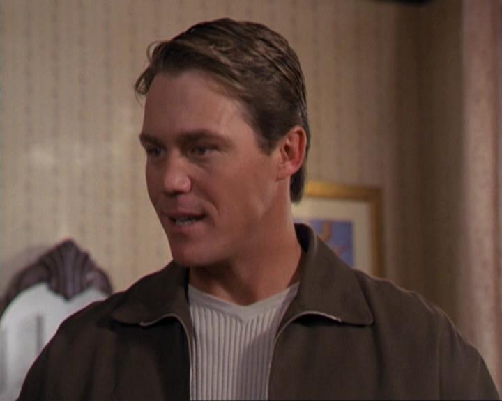 Charmed-Online-dot-311BlindedByTheWhitelighter1274.jpg Charmed-Online-dot-311BlindedByTheWhitelighter1274.jpg