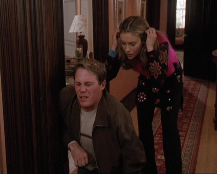 Charmed-Online-dot-311BlindedByTheWhitelighter1298.jpg Charmed-Online-dot-311BlindedByTheWhitelighter1298.jpg