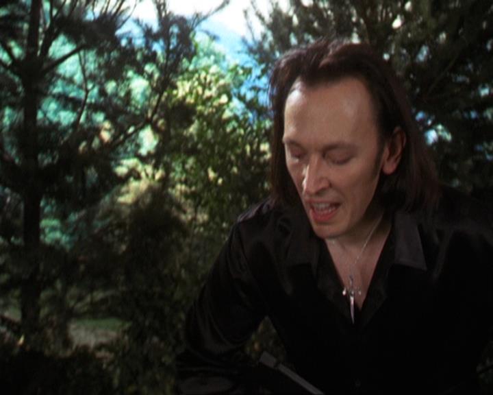 Charmed-Online-dot-311BlindedByTheWhitelighter1411.jpg Charmed-Online-dot-311BlindedByTheWhitelighter1411.jpg