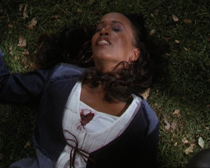 Charmed-Online-dot-311BlindedByTheWhitelighter1419.jpg
