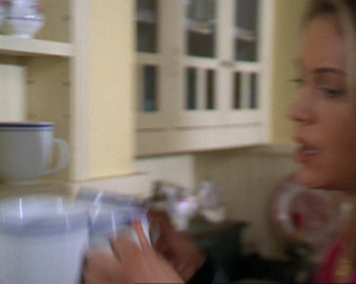 Charmed-Online-dot-311BlindedByTheWhitelighter1452.jpg Charmed-Online-dot-311BlindedByTheWhitelighter1452.jpg