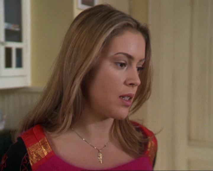 Charmed-Online-dot-311BlindedByTheWhitelighter1453.jpg Charmed-Online-dot-311BlindedByTheWhitelighter1453.jpg