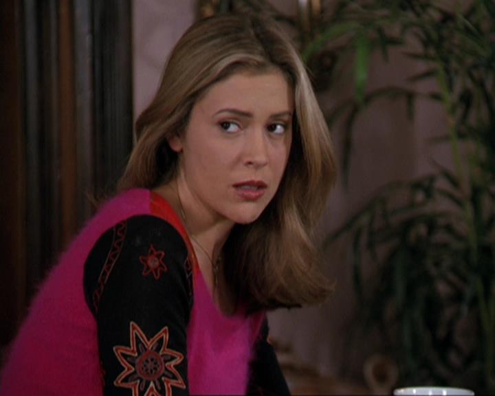 Charmed-Online-dot-311BlindedByTheWhitelighter1516.jpg Charmed-Online-dot-311BlindedByTheWhitelighter1516.jpg