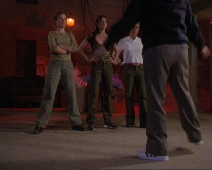 Charmed-Online-dot-311BlindedByTheWhitelighter1648.jpg Charmed-Online-dot-311BlindedByTheWhitelighter1648.jpg