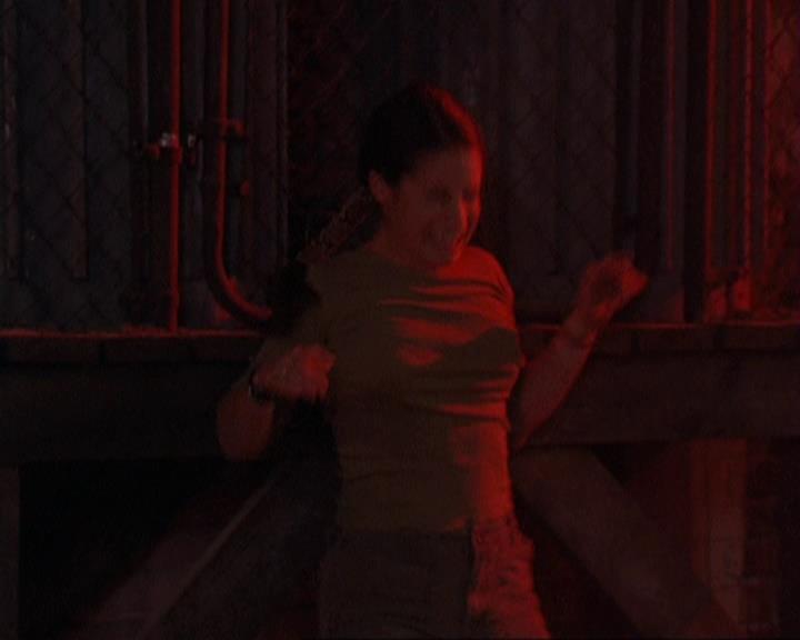 Charmed-Online-dot-311BlindedByTheWhitelighter1740.jpg Charmed-Online-dot-311BlindedByTheWhitelighter1740.jpg
