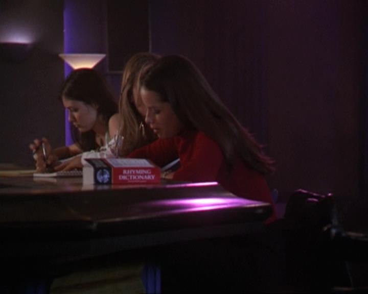Charmed-Online-dot-311BlindedByTheWhitelighter1752.jpg Charmed-Online-dot-311BlindedByTheWhitelighter1752.jpg