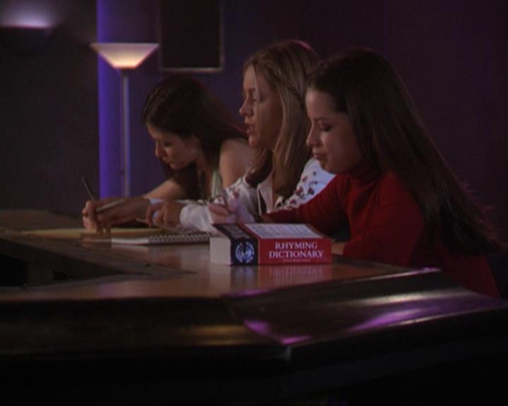 Charmed-Online-dot-311BlindedByTheWhitelighter1763.jpg Charmed-Online-dot-311BlindedByTheWhitelighter1763.jpg