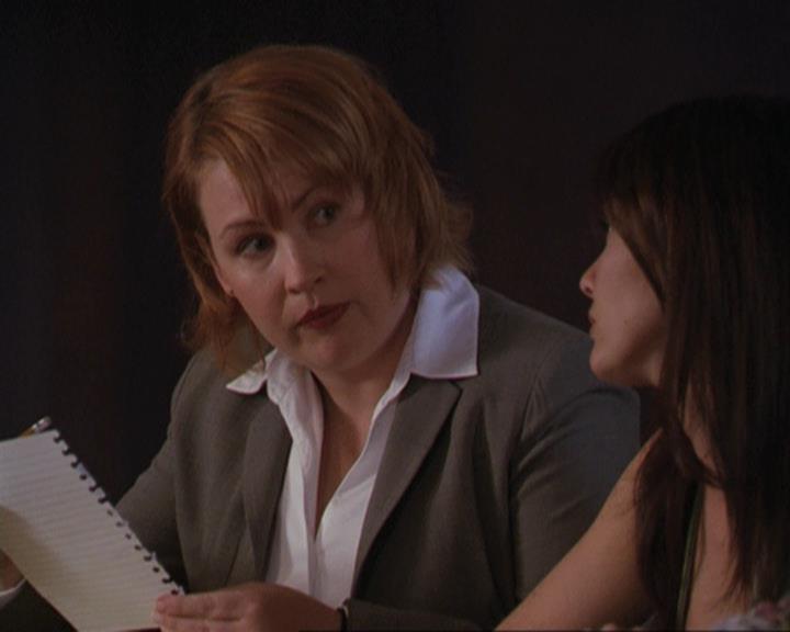 Charmed-Online-dot-311BlindedByTheWhitelighter1798.jpg Charmed-Online-dot-311BlindedByTheWhitelighter1798.jpg