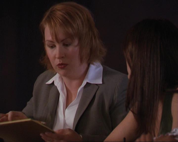 Charmed-Online-dot-311BlindedByTheWhitelighter1803.jpg Charmed-Online-dot-311BlindedByTheWhitelighter1803.jpg