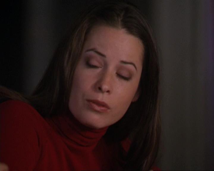 Charmed-Online-dot-311BlindedByTheWhitelighter1833.jpg Charmed-Online-dot-311BlindedByTheWhitelighter1833.jpg