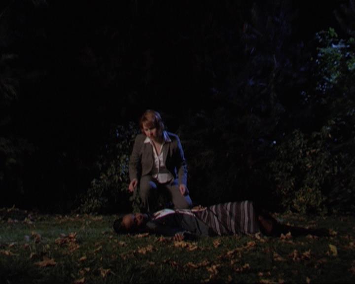 Charmed-Online-dot-311BlindedByTheWhitelighter1848.jpg Charmed-Online-dot-311BlindedByTheWhitelighter1848.jpg