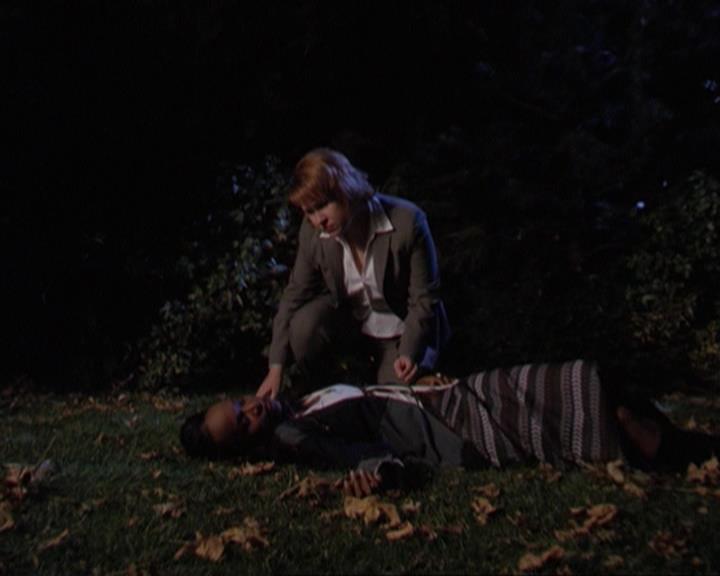 Charmed-Online-dot-311BlindedByTheWhitelighter1850.jpg Charmed-Online-dot-311BlindedByTheWhitelighter1850.jpg