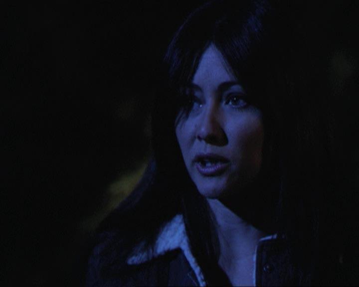 Charmed-Online-dot-311BlindedByTheWhitelighter1872.jpg Charmed-Online-dot-311BlindedByTheWhitelighter1872.jpg