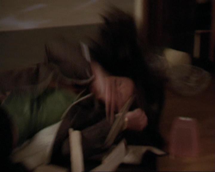 Charmed-Online-dot-311BlindedByTheWhitelighter1951.jpg Charmed-Online-dot-311BlindedByTheWhitelighter1951.jpg