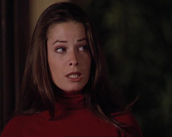 Charmed-Online-dot-311BlindedByTheWhitelighter2010.jpg Charmed-Online-dot-311BlindedByTheWhitelighter2010.jpg