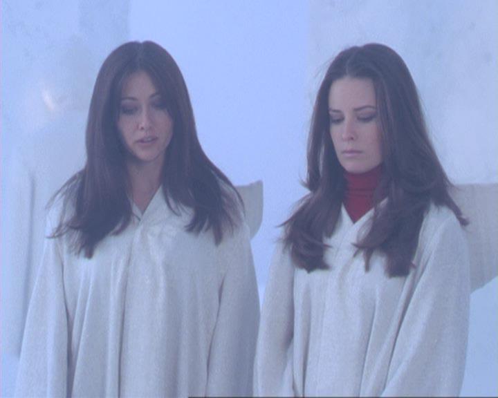 Charmed-Online-dot-311BlindedByTheWhitelighter2109.jpg Charmed-Online-dot-311BlindedByTheWhitelighter2109.jpg