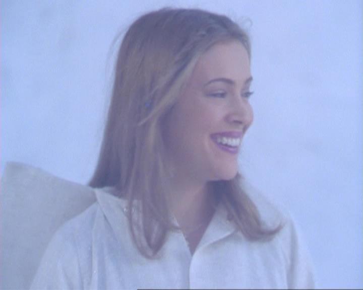 Charmed-Online-dot-311BlindedByTheWhitelighter2144.jpg Charmed-Online-dot-311BlindedByTheWhitelighter2144.jpg
