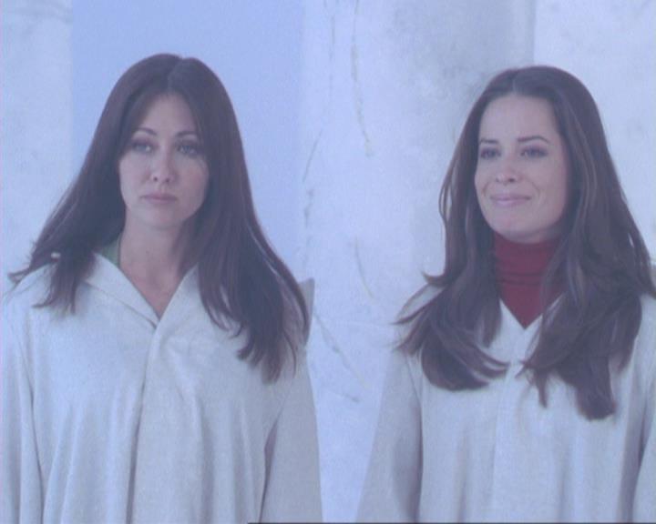 Charmed-Online-dot-311BlindedByTheWhitelighter2153.jpg Charmed-Online-dot-311BlindedByTheWhitelighter2153.jpg