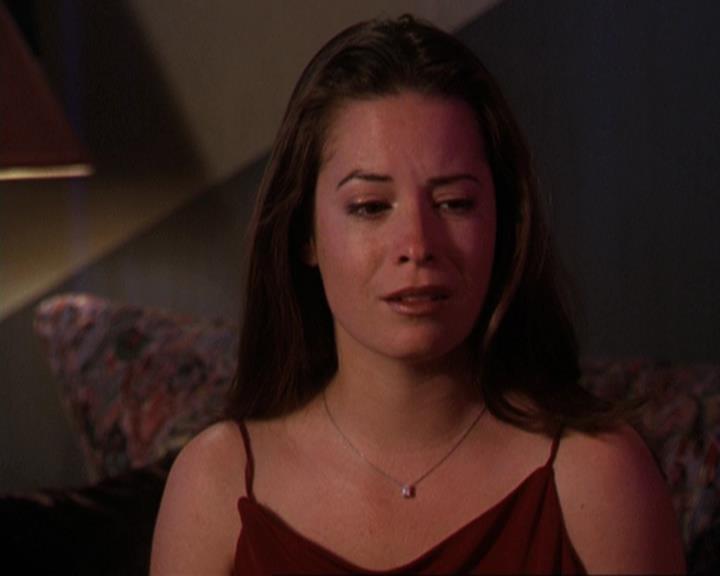 Charmed-Online-dot-311BlindedByTheWhitelighter2246.jpg Charmed-Online-dot-311BlindedByTheWhitelighter2246.jpg