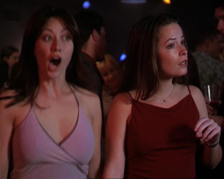 Charmed-Online-dot-311BlindedByTheWhitelighter2333.jpg