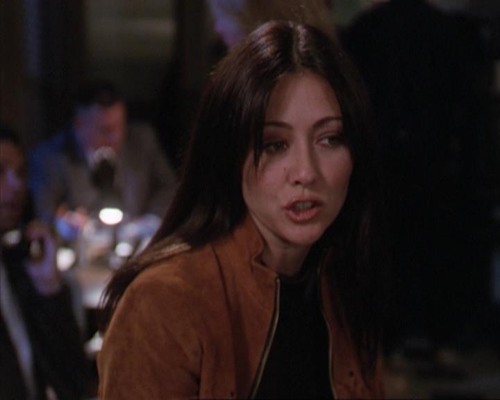 Charmed-Online-dot-312WrestlingWithDemons0052.jpg Charmed-Online-dot-312WrestlingWithDemons0052.jpg