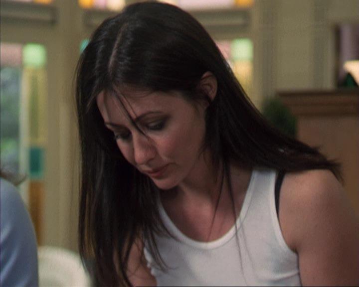 Charmed-Online-dot-312WrestlingWithDemons0240.jpg