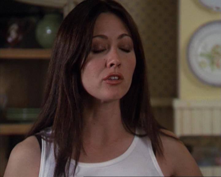 Charmed-Online-dot-312WrestlingWithDemons0375.jpg