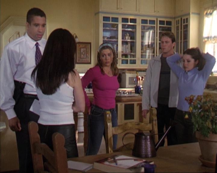 Charmed-Online-dot-312WrestlingWithDemons0378.jpg Charmed-Online-dot-312WrestlingWithDemons0378.jpg