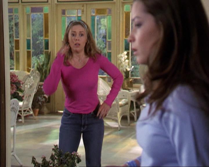 Charmed-Online-dot-312WrestlingWithDemons0538.jpg