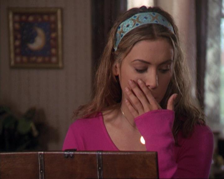 Charmed-Online-dot-312WrestlingWithDemons0590.jpg
