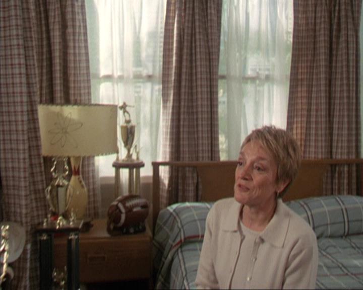 Charmed-Online-dot-312WrestlingWithDemons0673.jpg Charmed-Online-dot-312WrestlingWithDemons0673.jpg