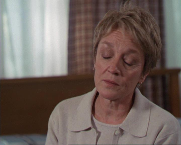 Charmed-Online-dot-312WrestlingWithDemons0690.jpg Charmed-Online-dot-312WrestlingWithDemons0690.jpg