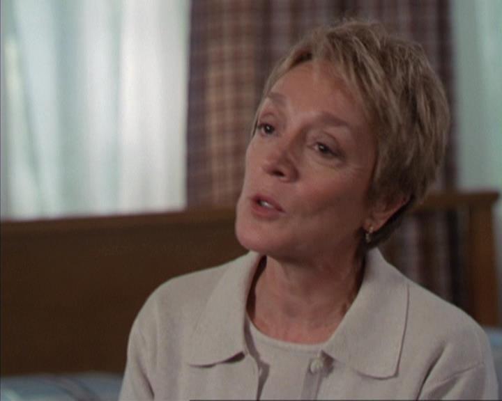 Charmed-Online-dot-312WrestlingWithDemons0692.jpg Charmed-Online-dot-312WrestlingWithDemons0692.jpg