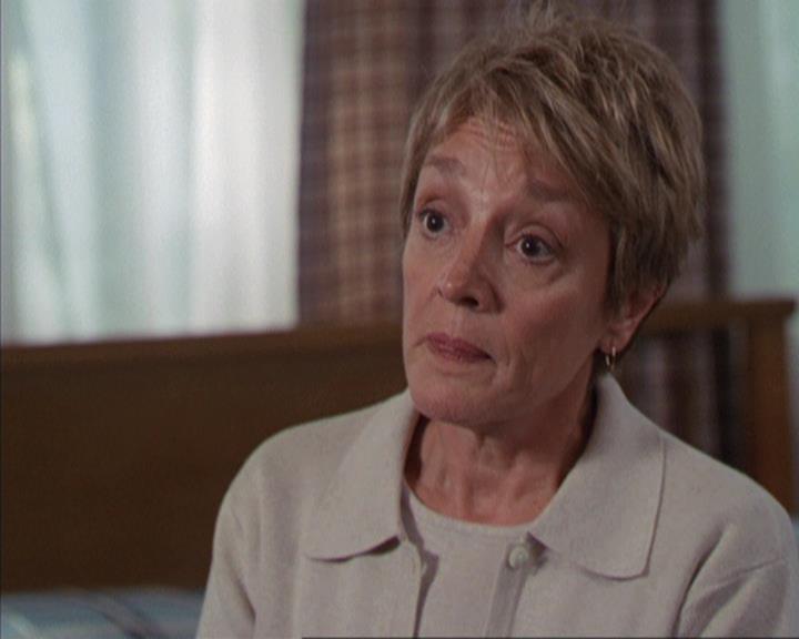 Charmed-Online-dot-312WrestlingWithDemons0695.jpg Charmed-Online-dot-312WrestlingWithDemons0695.jpg