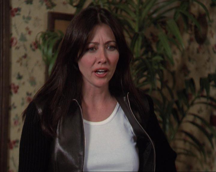 Charmed-Online-dot-312WrestlingWithDemons0747.jpg