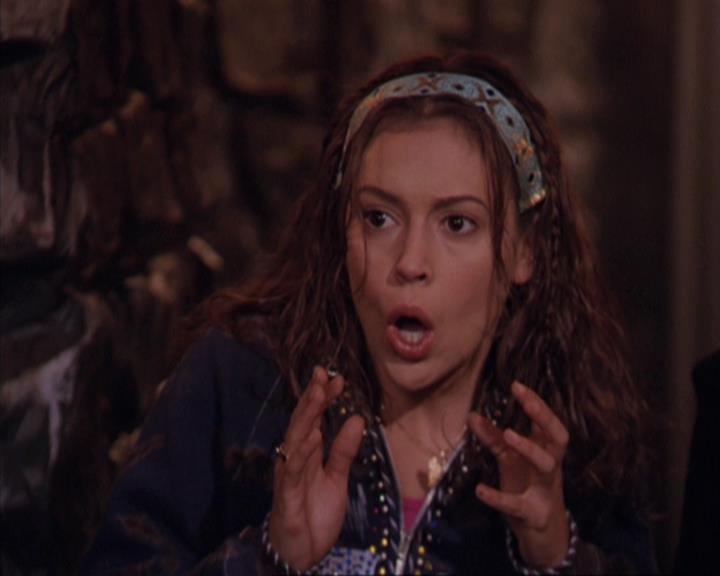 Charmed-Online-dot-312WrestlingWithDemons1405.jpg