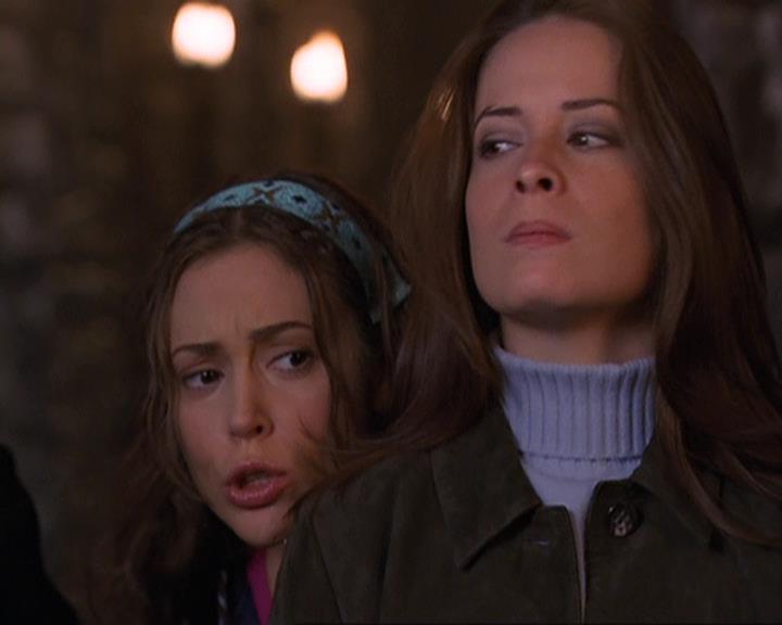Charmed-Online-dot-312WrestlingWithDemons1602.jpg
