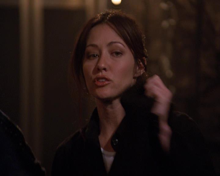 Charmed-Online-dot-312WrestlingWithDemons1659.jpg Charmed-Online-dot-312WrestlingWithDemons1659.jpg