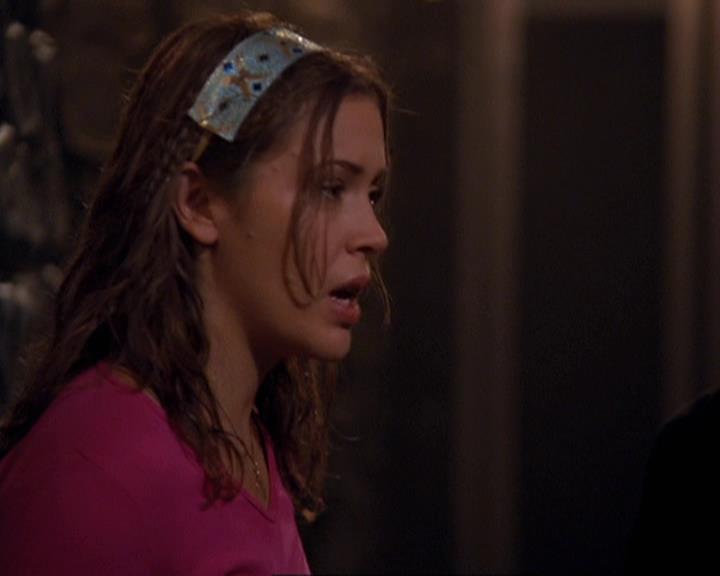 Charmed-Online-dot-312WrestlingWithDemons1663.jpg
