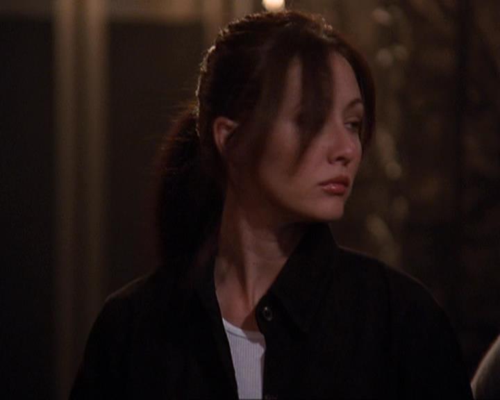 Charmed-Online-dot-312WrestlingWithDemons1670.jpg Charmed-Online-dot-312WrestlingWithDemons1670.jpg