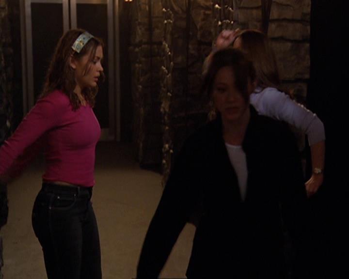 Charmed-Online-dot-312WrestlingWithDemons1734.jpg