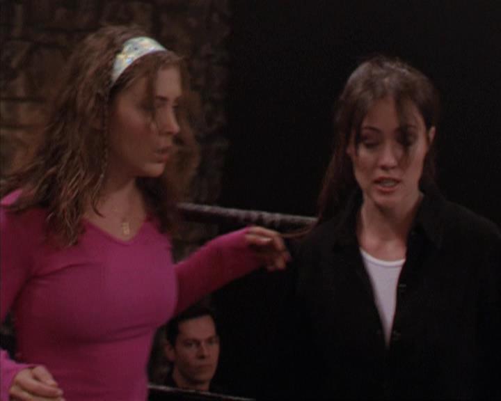 Charmed-Online-dot-312WrestlingWithDemons1750.jpg Charmed-Online-dot-312WrestlingWithDemons1750.jpg