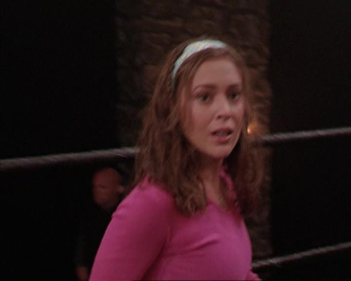 Charmed-Online-dot-312WrestlingWithDemons1757.jpg
