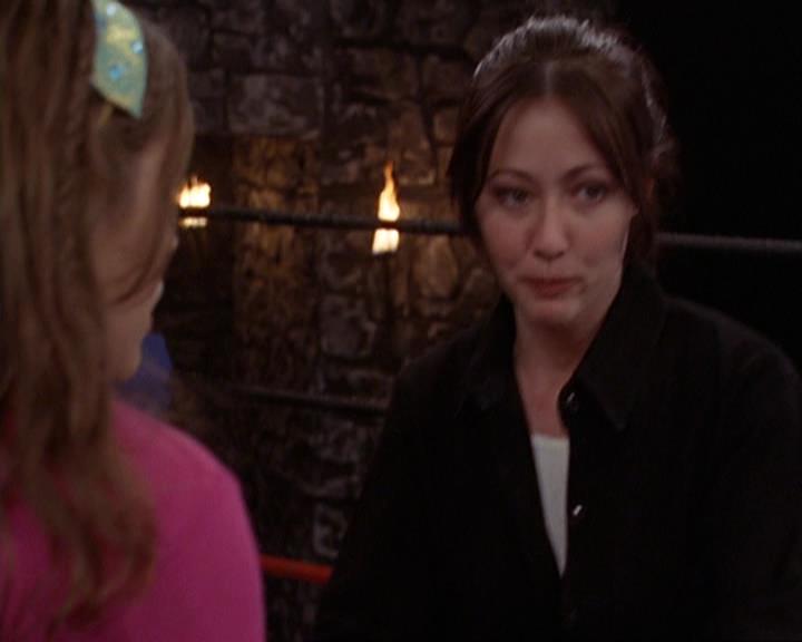 Charmed-Online-dot-312WrestlingWithDemons1895.jpg Charmed-Online-dot-312WrestlingWithDemons1895.jpg