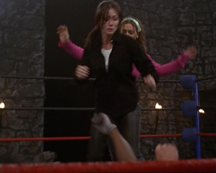 Charmed-Online-dot-312WrestlingWithDemons1907.jpg Charmed-Online-dot-312WrestlingWithDemons1907.jpg
